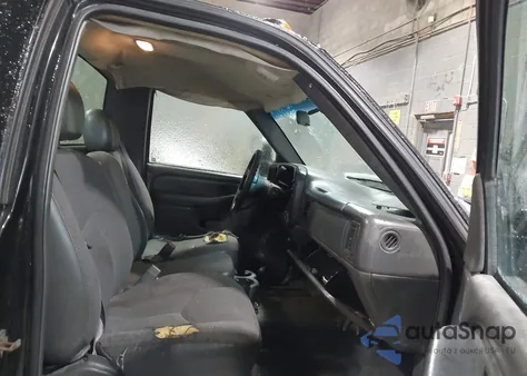 2007 Chevrolet Silverado 2500Hd Classic Work Truck z USA, uszkodzony, nr VIN 1GCHK24U77E182959